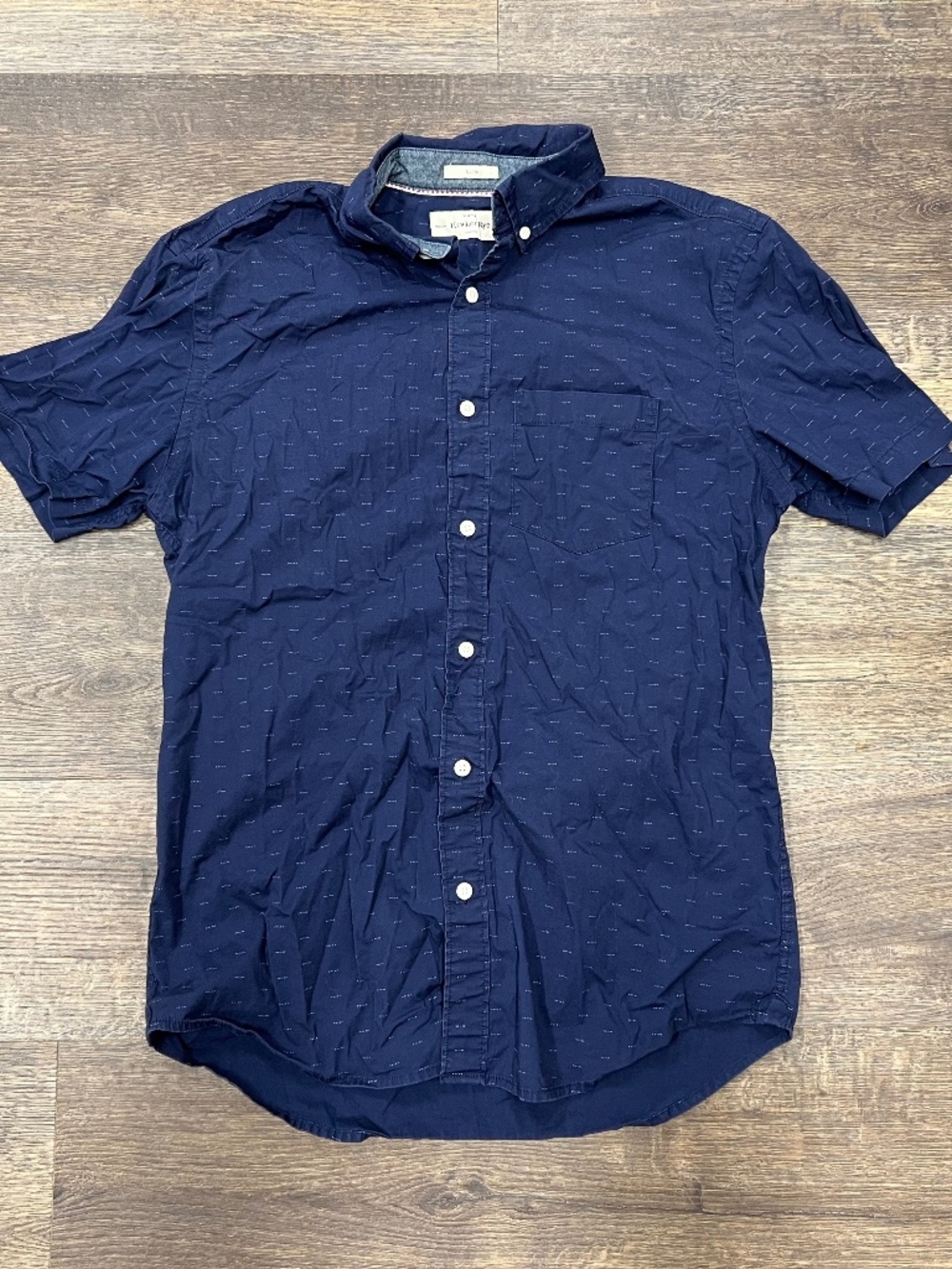Hawker Rye Men’s Medium Slim Short Sleeve Button-Up Shirt Navy Micro Pattern